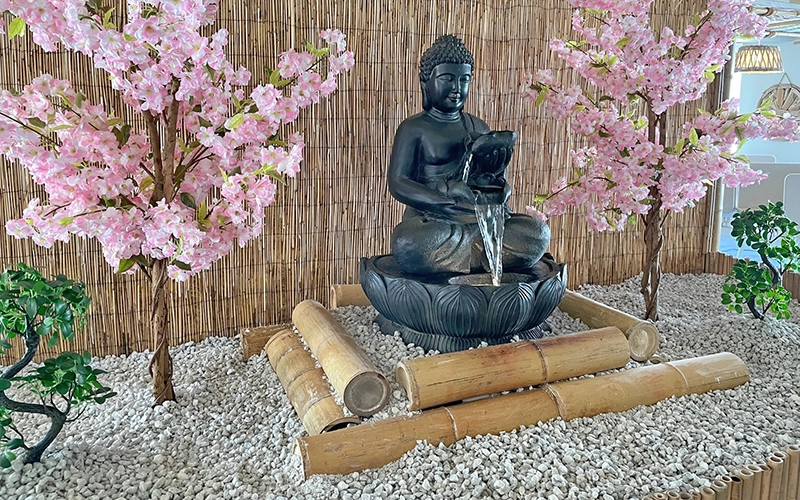 asiatischer Brunnen bei der gevekom